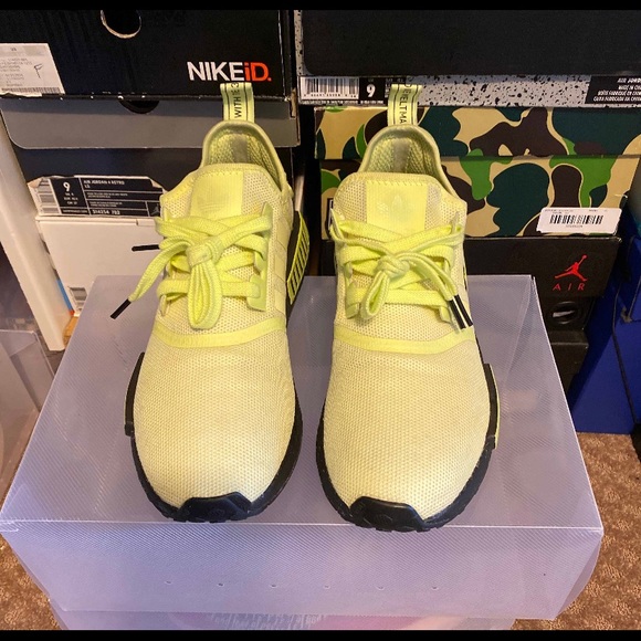 Adidas NMD R1 “Glow” Sample size 9 yeezy pharrell - Picture 3 of 8